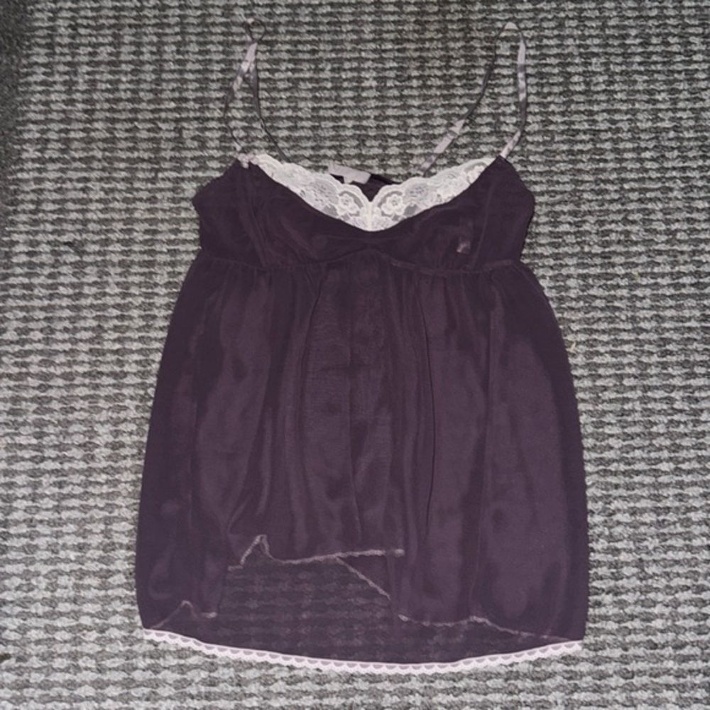 Woman’s Victoria’s Secret shirt sz Med
